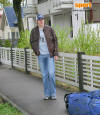 Evgeni Malkin waiting for transport to an ice rink. (www.sportguide.ru)